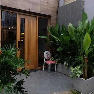  Hostel Half Coffee N Dorm Vietnam