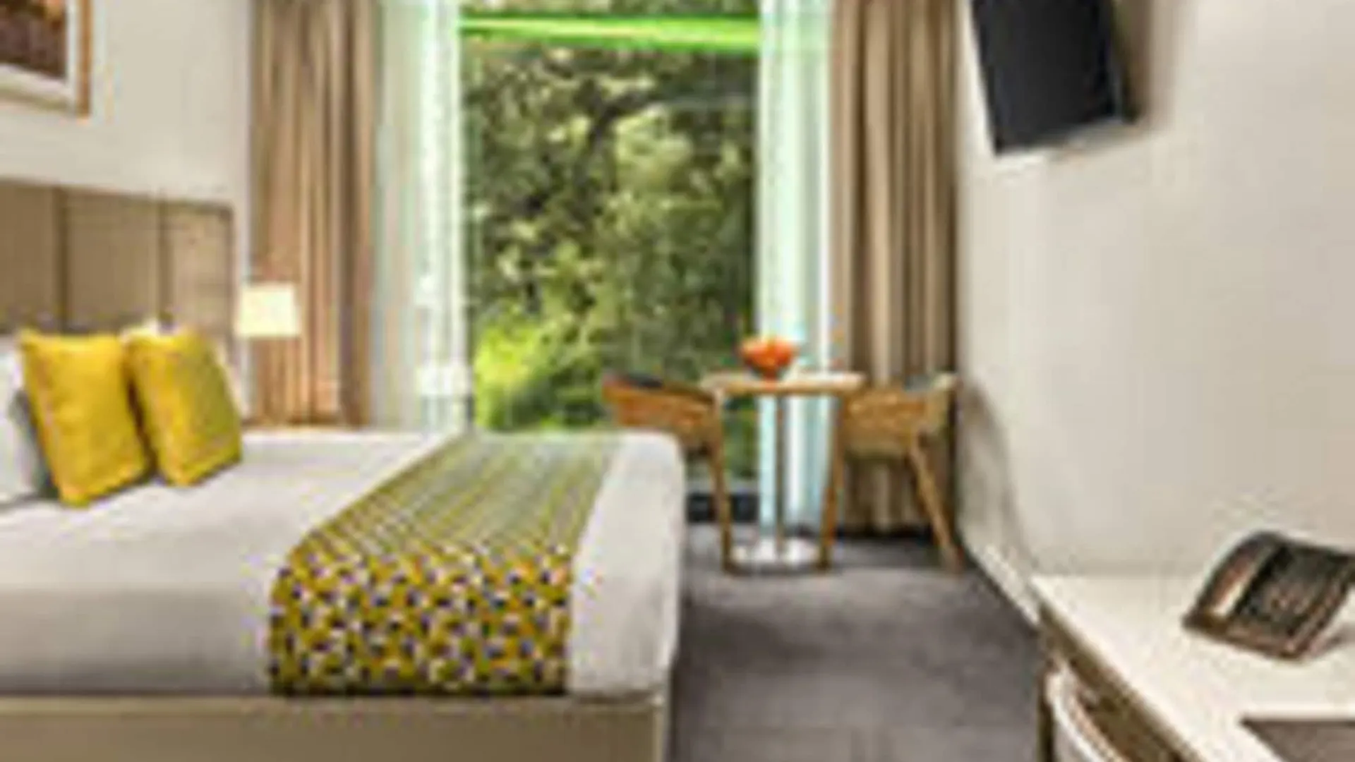Quest Mounts Bay Road Aparthotel Perth 4*,