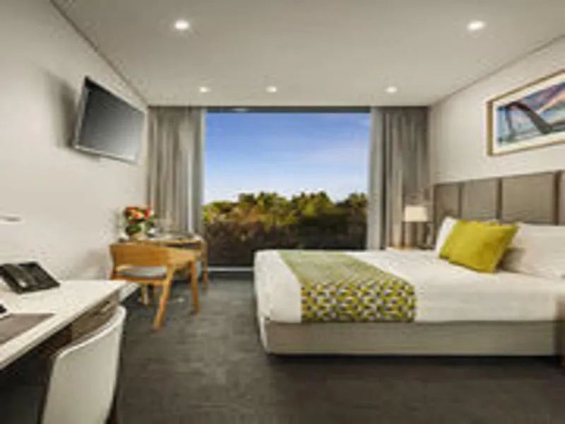 Quest Mounts Bay Road Aparthotel Perth 4*,
