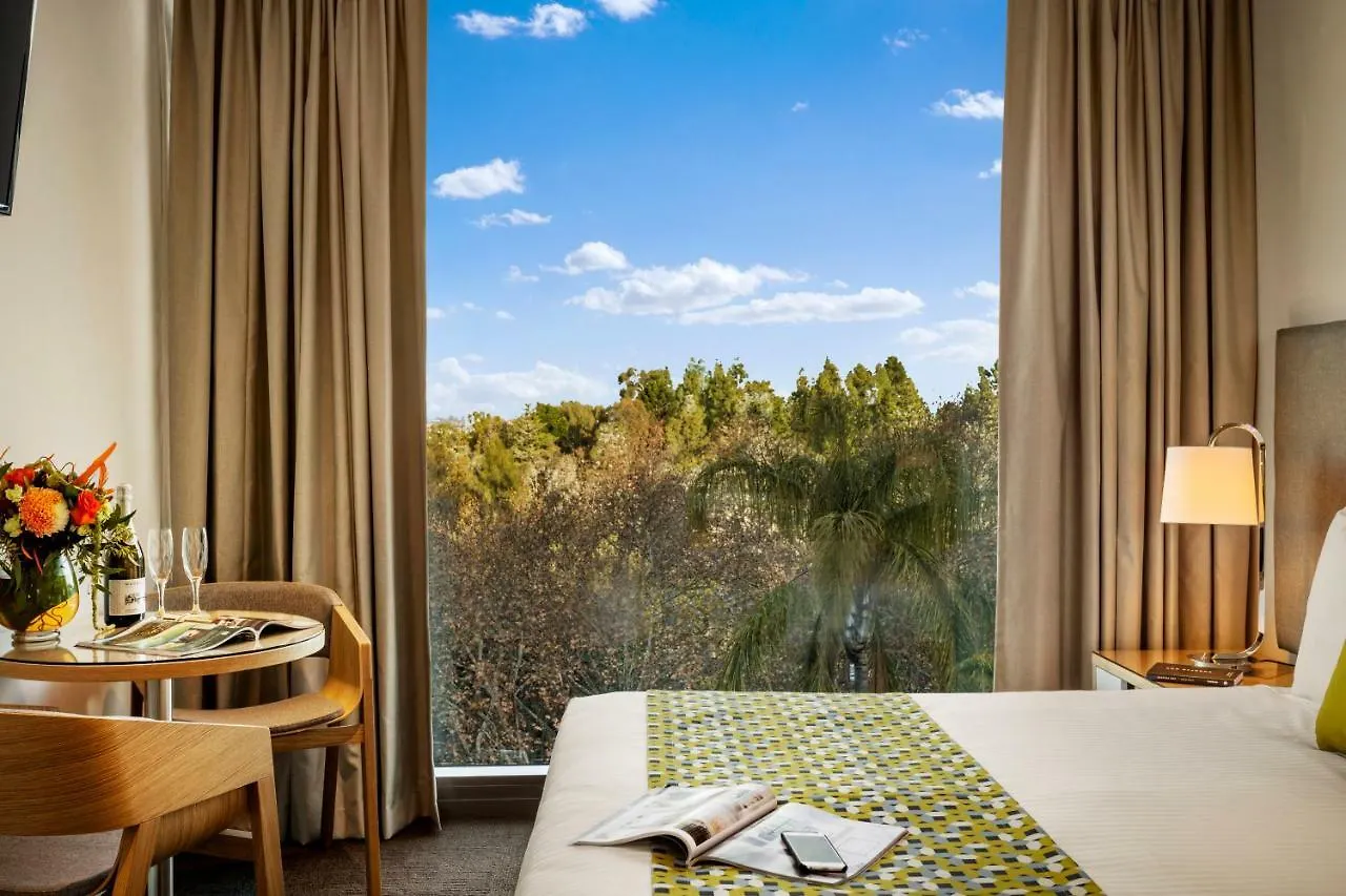 ****  Quest Mounts Bay Road Aparthotel Perth Australia
